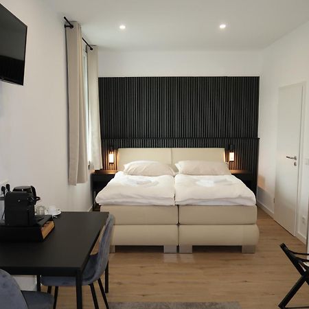 Toka Rooms - An Der Regiobahn Метман Екстериор снимка